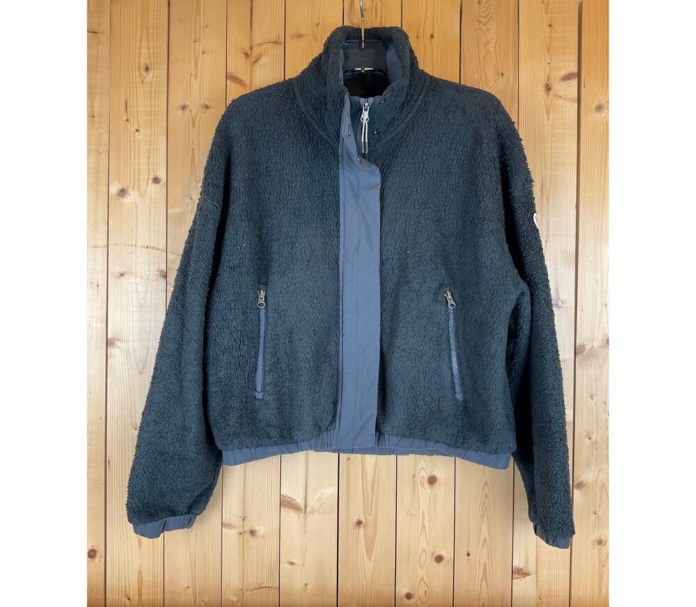Vuori Women's Cozy Sherpa Jacket, Charcoal Gray - Size S